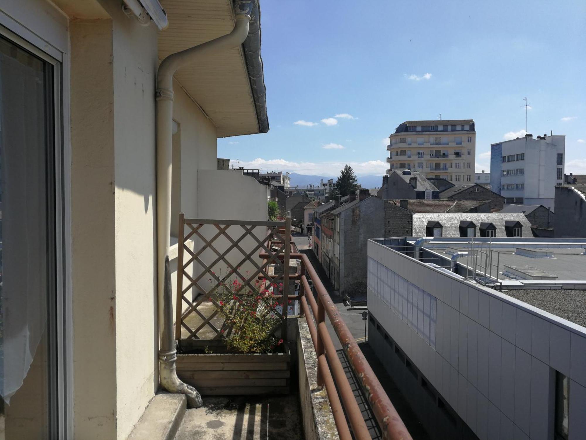 Appartement T4 Lumineux Avec Balcon - 3Eme Etage Sans Ascenseur Tarbes Eksteriør billede