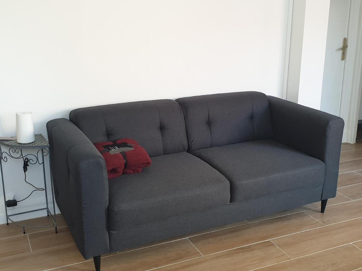 Appartement T4 Lumineux Avec Balcon - 3Eme Etage Sans Ascenseur Tarbes Eksteriør billede